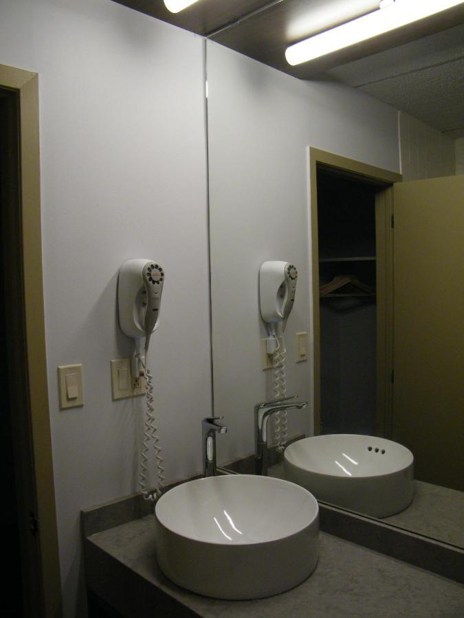 Auberge De La Baie Caraquet Eksteriør bilde