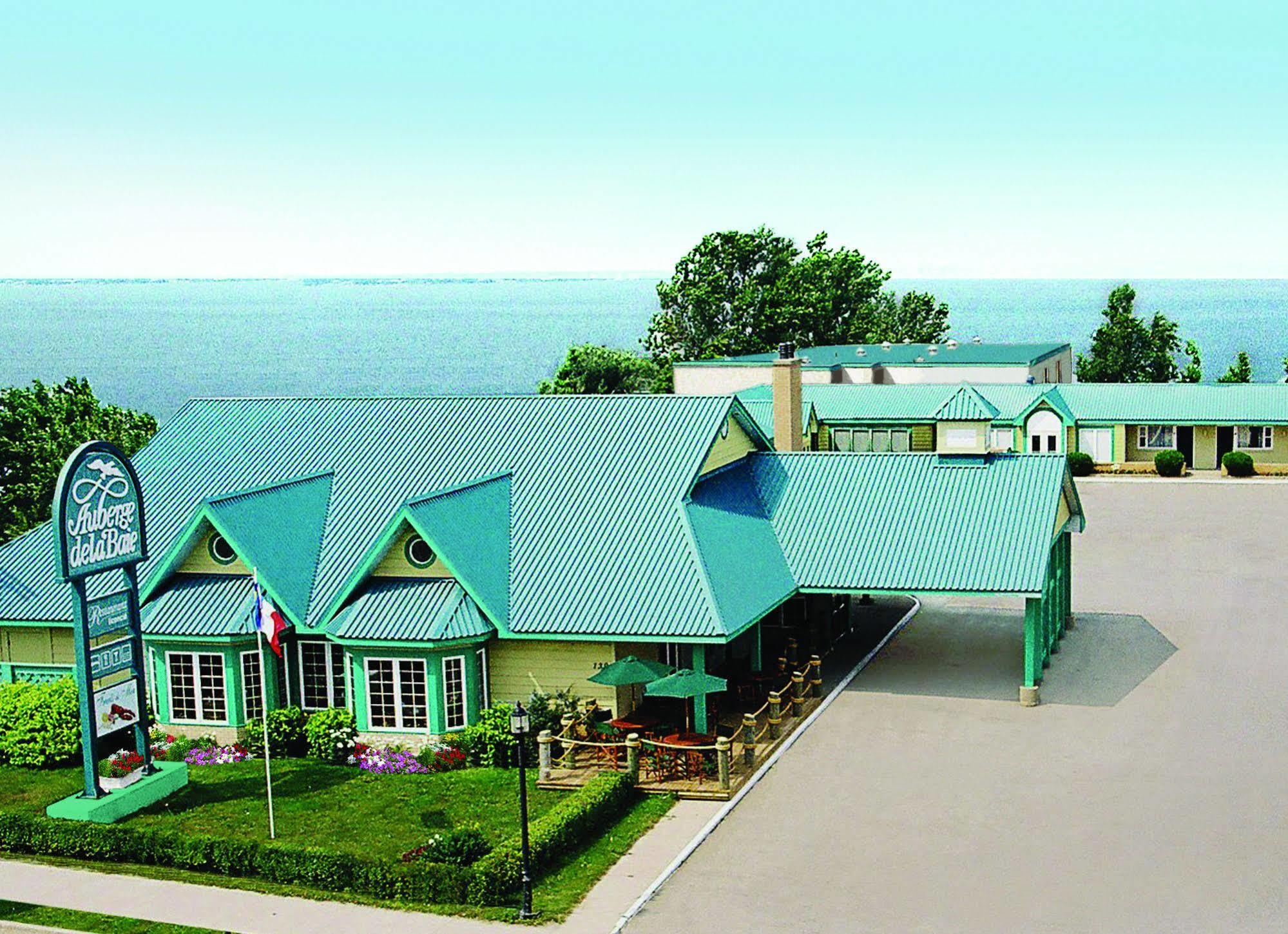 Auberge De La Baie Caraquet Eksteriør bilde